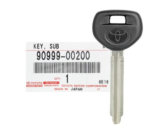 New Toyota Pickup Genuine/OEM Replacement Key Without Chip OEM Part Number: 90999-00200 High Quality Best Price | Emirates Keys