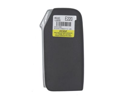 NEW KIA K5 Genuine/OEM Smart Key 7 Buttons 433MHz Black And Chrome Color Manufacturer Part Number: 95440/L2200 | Emirates Keys