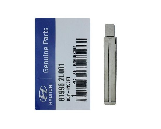 New Hyundai KIA Sportage Genuine/OEM Flip Remote Key blade Manufacturer Part Number: 81996-2L001  | MK3