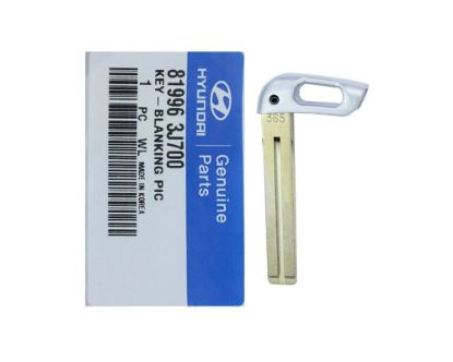 New Hyundai veracruz Genuine/OEM Smart Key Remote laser blade Manufacturer Part Number: 81996-3J700 - Compatible Part Number: 81996-2L020 OEM  | Emirates Keys