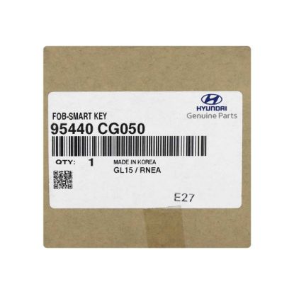 New Hyundai Staria 2022 Genuine / OEM Smart Remote Key 3 Buttons 433MHz OEM Part Number: 95440-CG050 | Emirates Keys