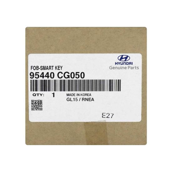 New Hyundai Staria 2022 Genuine / OEM Smart Remote Key 3 Buttons 433MHz OEM Part Number: 95440-CG050 | Emirates Keys