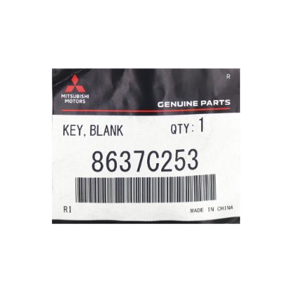 New Mitsubishi Outlander 2022-2023 Genuine / OEM Smart Remote Key 2+1 Buttons 433MHz OEM Part Number: 8637C253 - FCC ID: KR5MTXN1 | Emirates Keys
