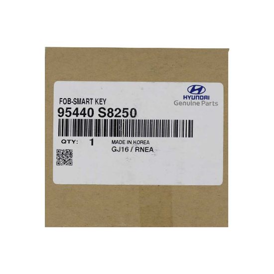 New Hyundai Palisade 2022 Genuine/OEM Smart Remote 4 Buttons 433MHz Manufacturer Part Number: 95440-S8250 | Emirates Keys