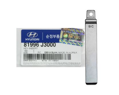 New Genuine/OEM Hyundai Veloster 2018 Flip Remote Key Blade Manufacturer Part Number: 81996-J3000 Compatible Part Number: 81996-S1000 | MK3