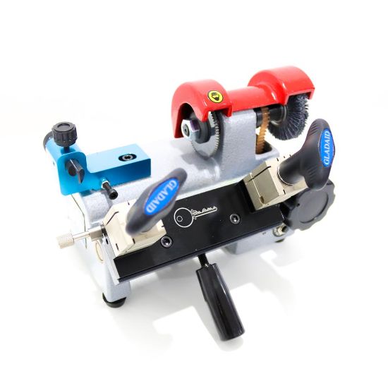GLADAID GL-320LC Taiwan Two-Way Duplicating Key Cutting Machine For carrying out the work, with 12V car charger electricity. And rechargeable batteries