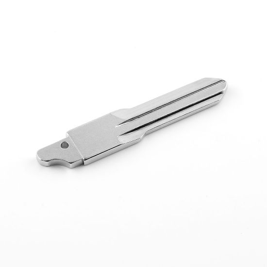 New Aftermarket Renault Flip Remote Key Blade HU136 High Quality Best Price | Emirates Keys