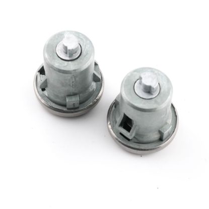 New Aftermarket Dodge GMC Pontiac Door Lock - Compatible Part Number:  1154618 / 1155500 / 12502669 / 12504349 | Emirates Keys