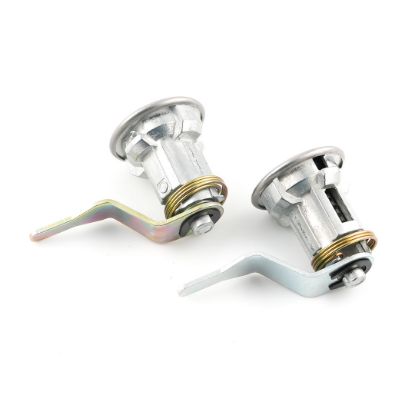 New Aftermarket Toyota BU60 62 85 Door Lock - Compatible Part Number:  6905195403 / 6905295403 | Emirates Keys