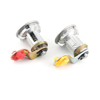 New Aftermarket Toyota Kijang 1986-1990 Door Lock - Compatible Part Number 6905132010 / 6905232010 | Emirates Keys