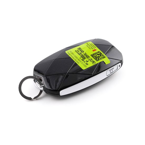 New Genesis GV80 2024 Genuine / OEM Smart Remote Key 4 Buttons 433MHz OEM Part Number: 95440-T6HA0 / 95440T6HA0  | Emirates Keys