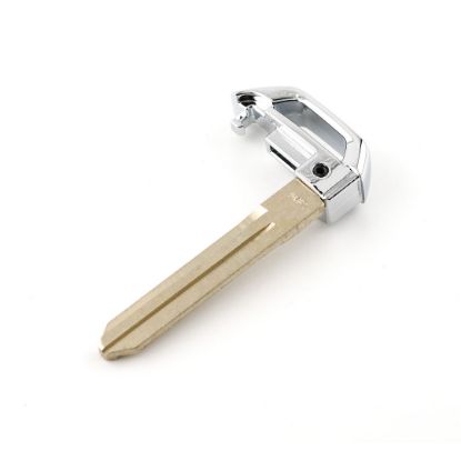 New Kia Seltos Genuine / OEM Smart Remote Key Blade OEM Part Number: 81996-Q6130, 81996Q6130 | Emirates Keys