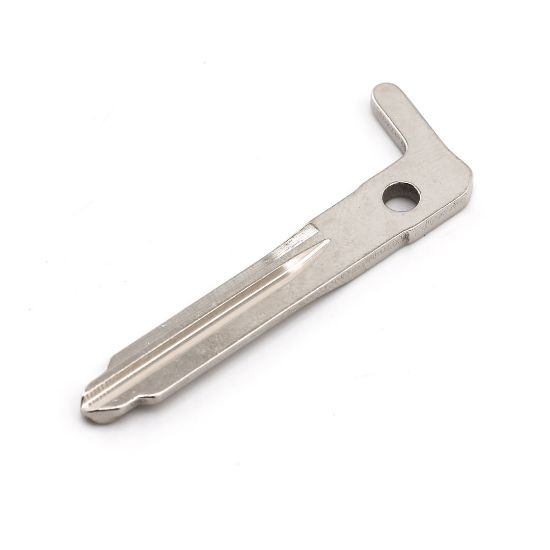 New Aftermarket Mazda 2020 Smart Remote Key Blade High Quality Best Price | Emirates Keys