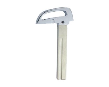 New Hyundai Elantra GT 2014-2017 Genuine Smart Key Remote Blade HYN17 Manufacturer Part Number: 81996-A5020 | Emirates Keys