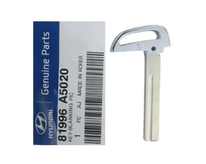 New Hyundai Elantra GT 2014-2017 Genuine Smart Key Remote Blade HYN17 Manufacturer Part Number: 81996-A5020 | Emirates Keys